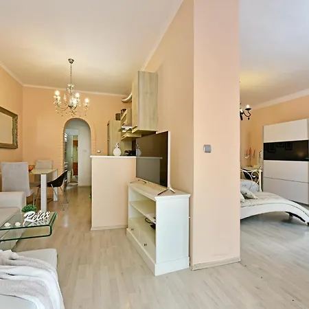 Apartments Villa Herak Porec Exterior photo