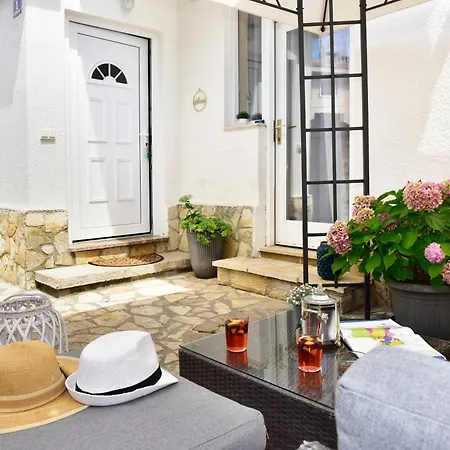 Apartments Villa Herak Porec Exterior photo