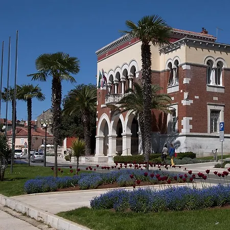 Apartments Villa Herak Porec Exterior photo