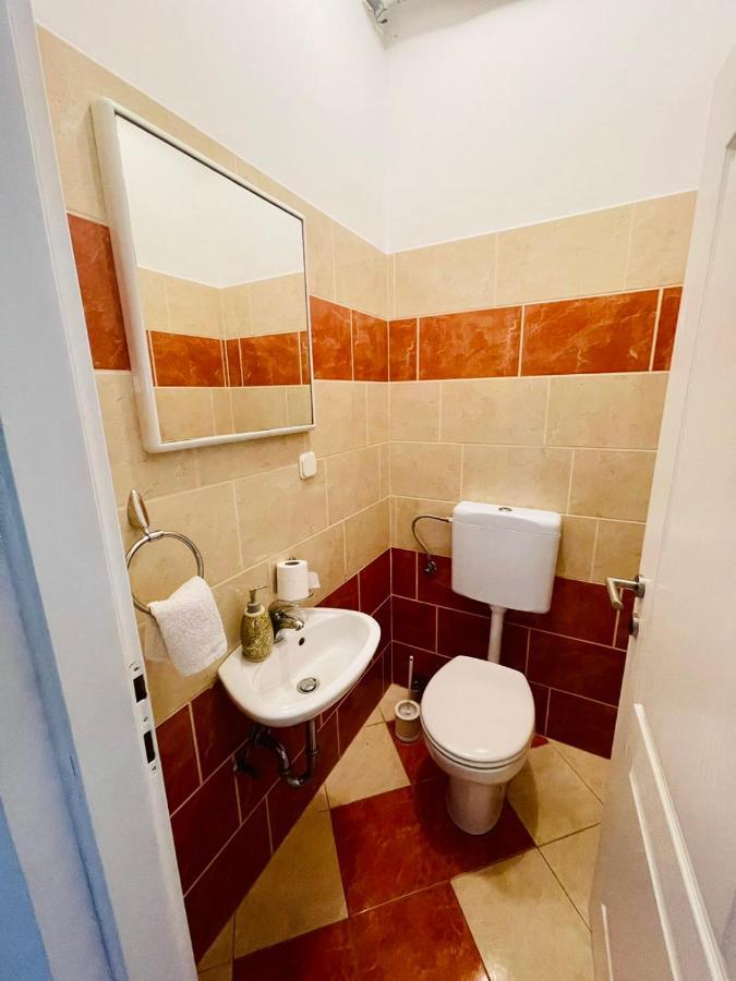 Herak Apartment *