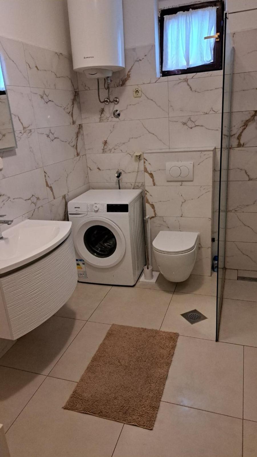 Herak Apartment *